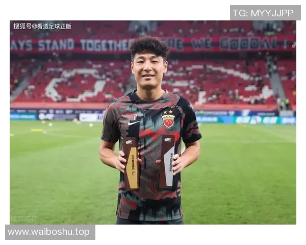 镜头回顾:武磊这一幕令人泪目